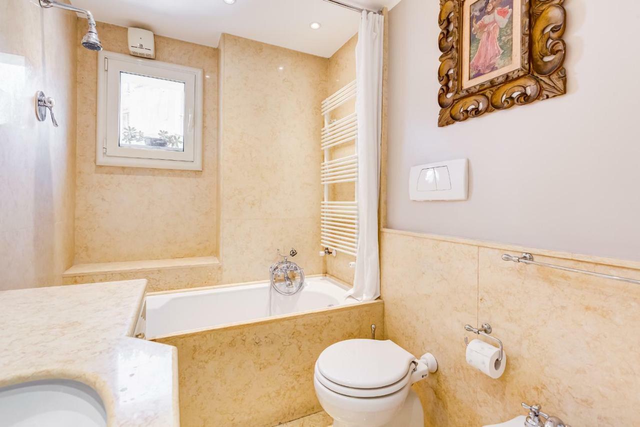 Colosseum Terrace Apartment Rome Luaran gambar