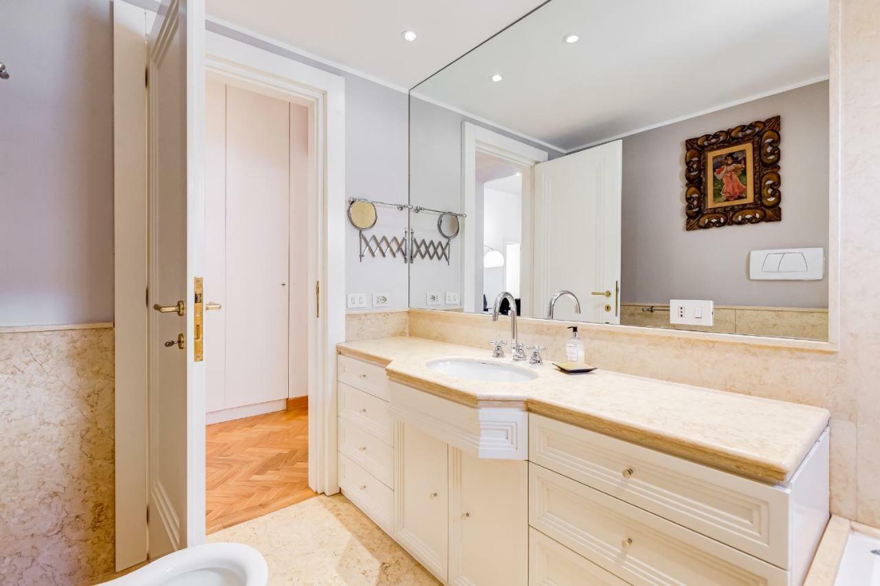 Colosseum Terrace Apartment Rome Luaran gambar